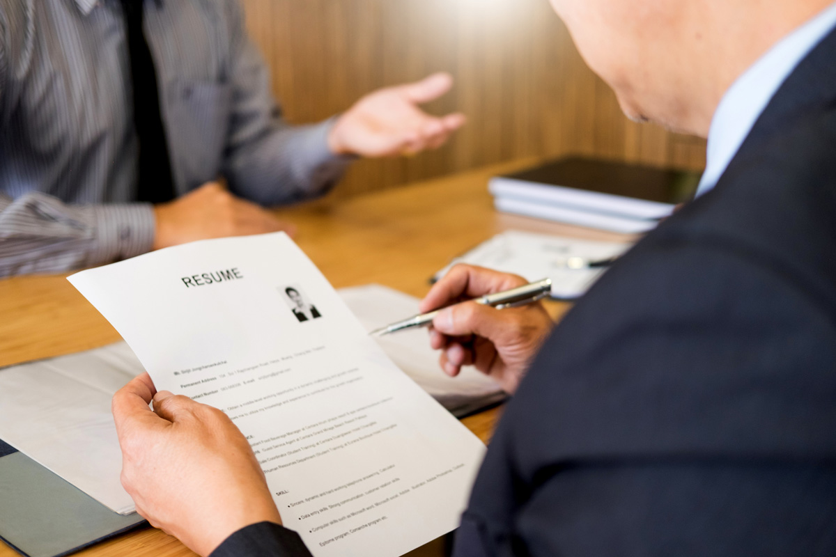 在留カードの証明写真イメージ